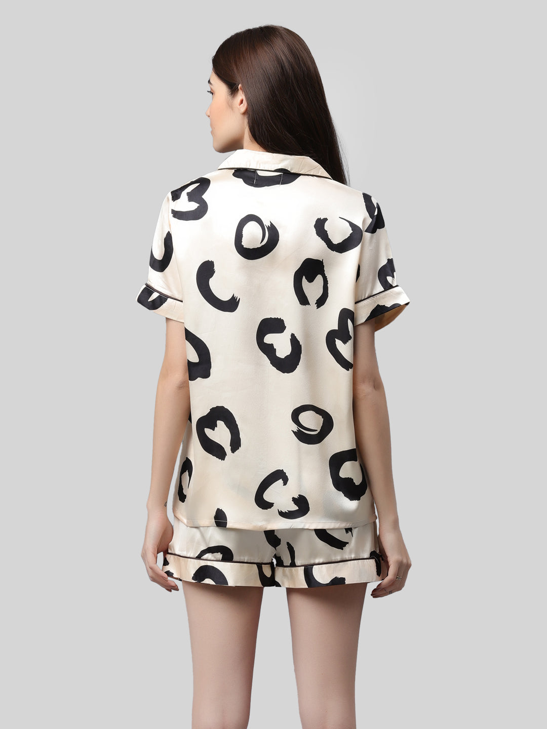 Women Top & Shorts Set Beige Printed