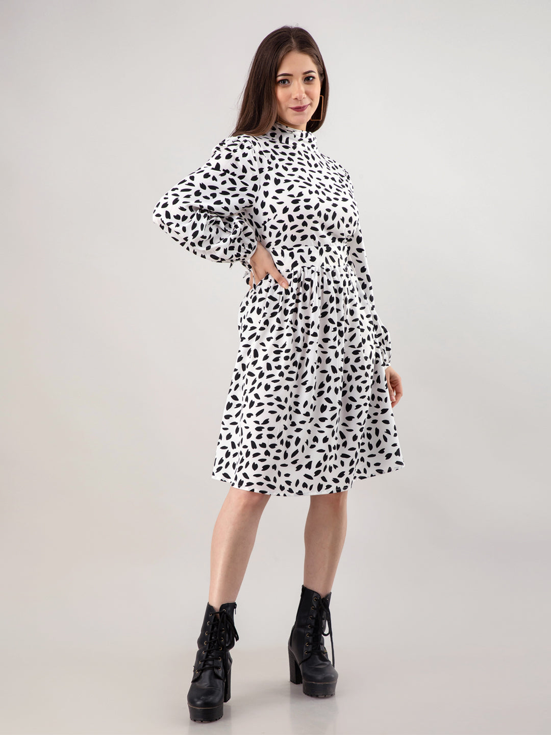Women Fit and Flare White Knee Length Dress