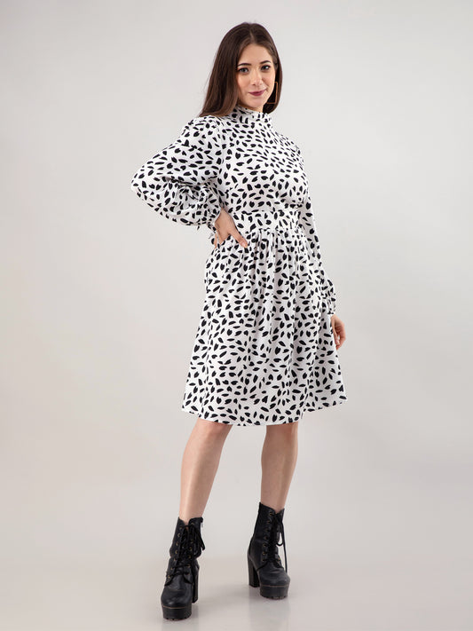 Women Fit and Flare White Knee Length Dress