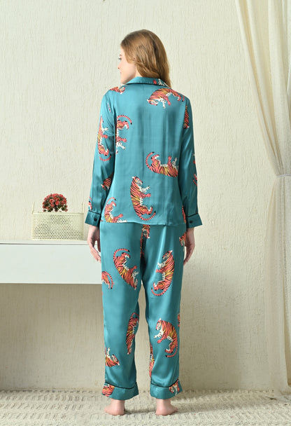 Women Shirt & Pyjama set Green Animal Print