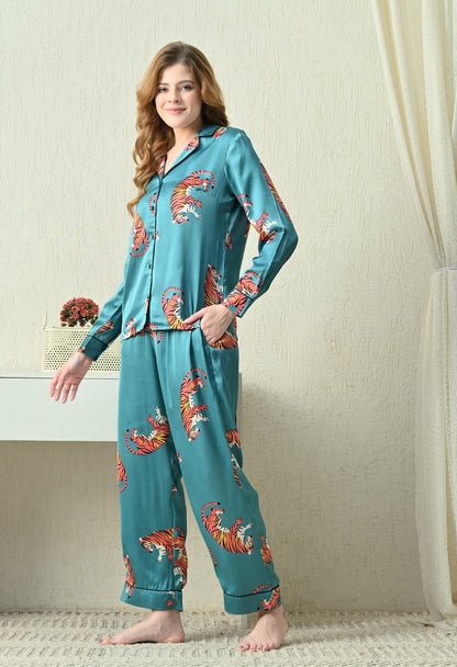 Women Shirt & Pyjama set Green Animal Print