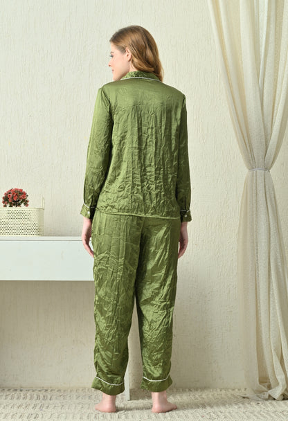 Women Shirt & Pyjama set Green Solid