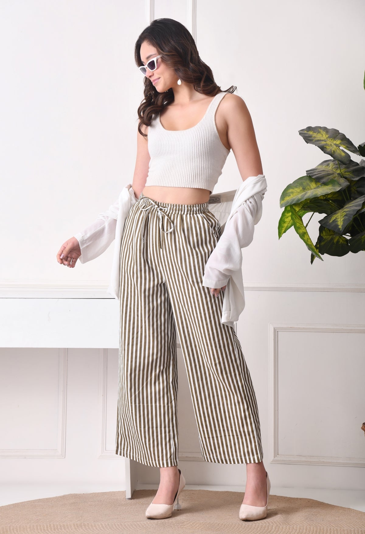 Women Relaxed Khaki Pure Cotton Trousers