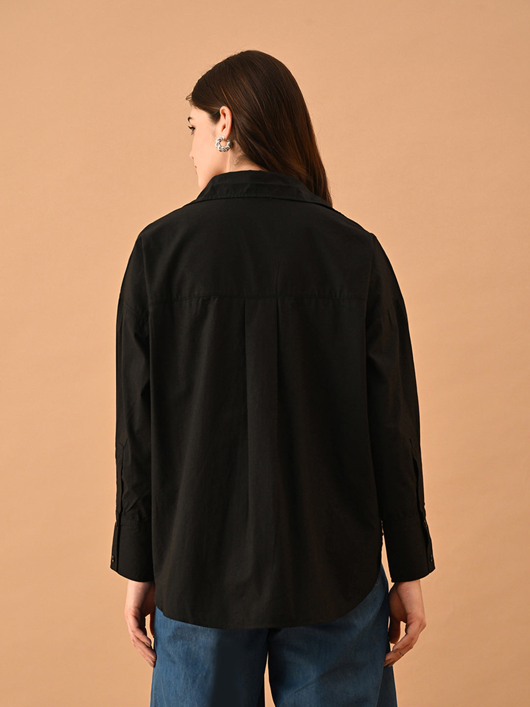 Women Relaxed Fit Solid Casual Shirt