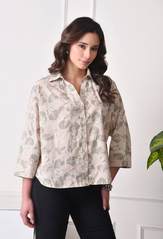 Women Relaxed Fit Floral Print, Printed Spread Collar Casual Shirt