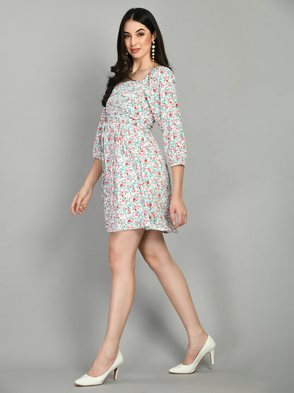 Women Fit and Flare White, Green, Red Mini/Short Dress