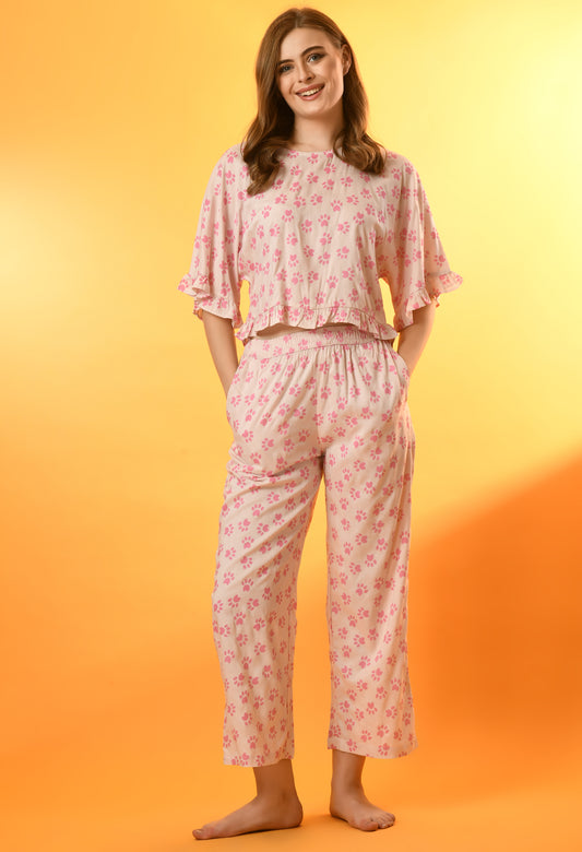 Women's Pink Solid Round Neck Top & Pyjama Night Suit Set